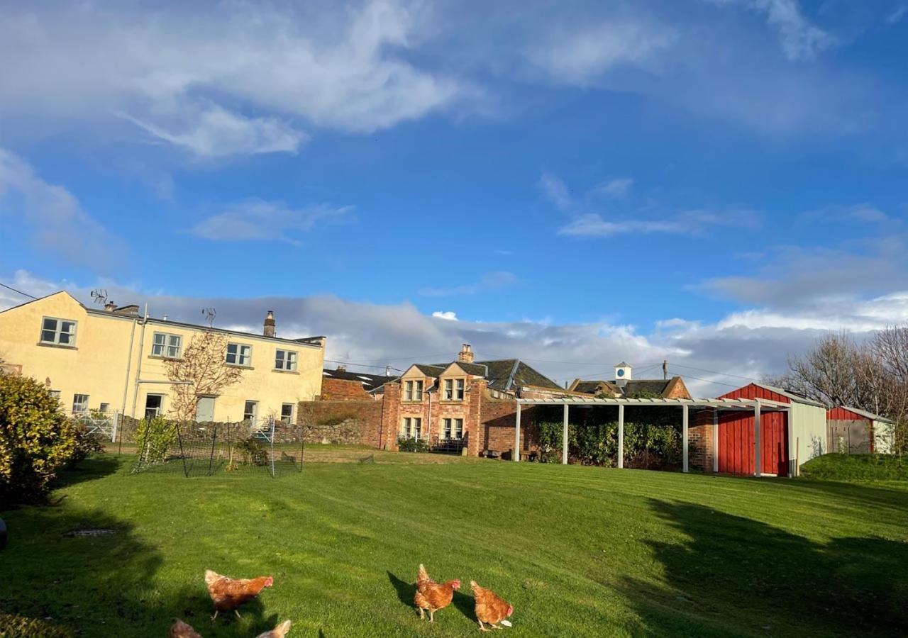 Stable Yard Cottage Greenlaw Exterior photo